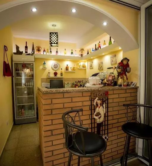 Hôtel Albania