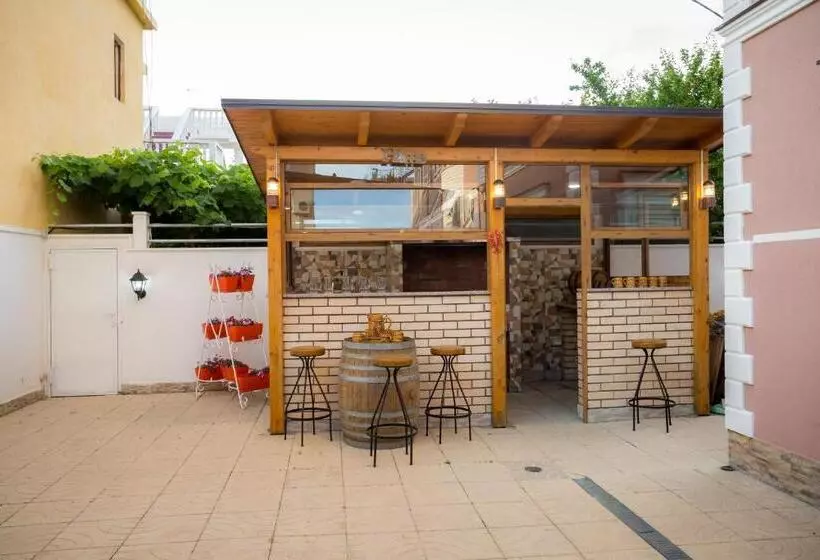 Hôtel Albania
