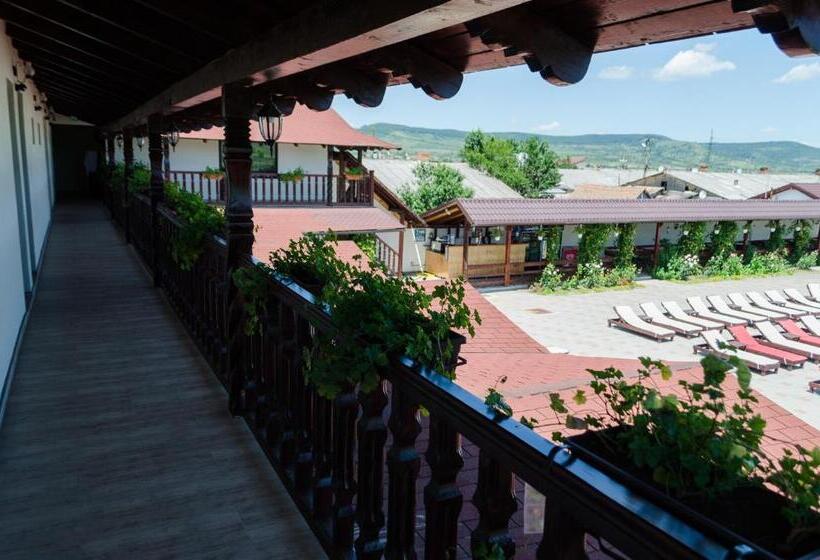 هتل Aqua Club Elatis