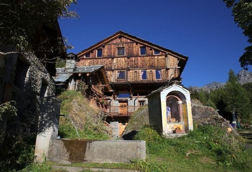 בית מלון כפרי Frantze Le Rascard 1721