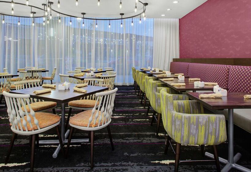 هتل Hilton Garden Inn Charlotte Waverly, Nc