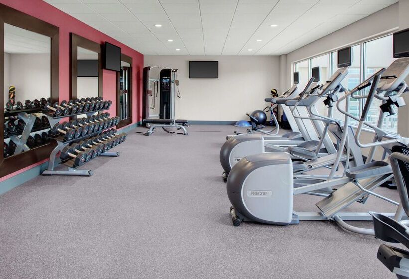 هتل Hilton Garden Inn Charlotte Waverly, Nc