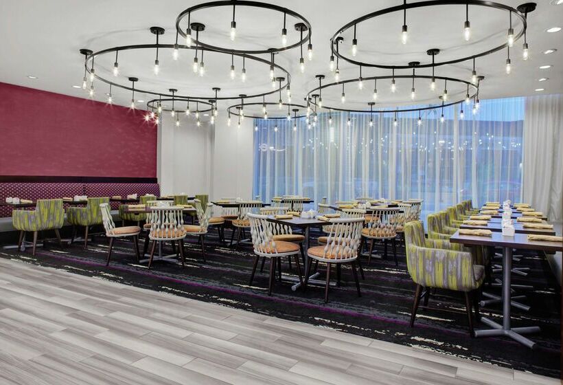 هتل Hilton Garden Inn Charlotte Waverly, Nc