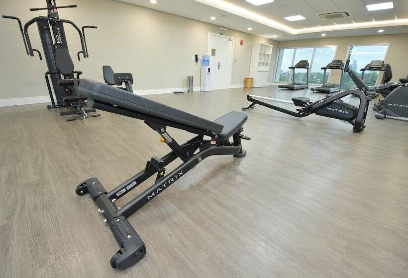 هتل Holiday Inn Express Asuncion Aviadores , An Ihg