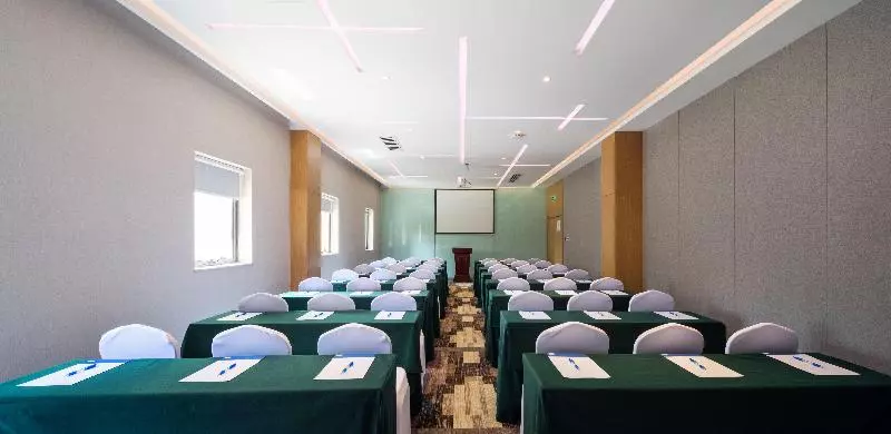 ホテル Holiday Inn Express Shaoxing Paojiang By Ihg