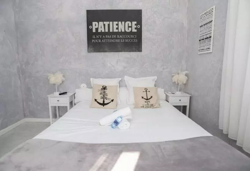 هتل Hostellerie Le Panel