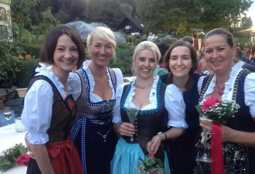هتل Klein  Seebodenerhof