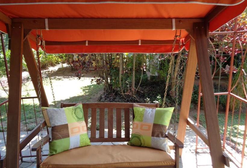 هتل The Clarice House