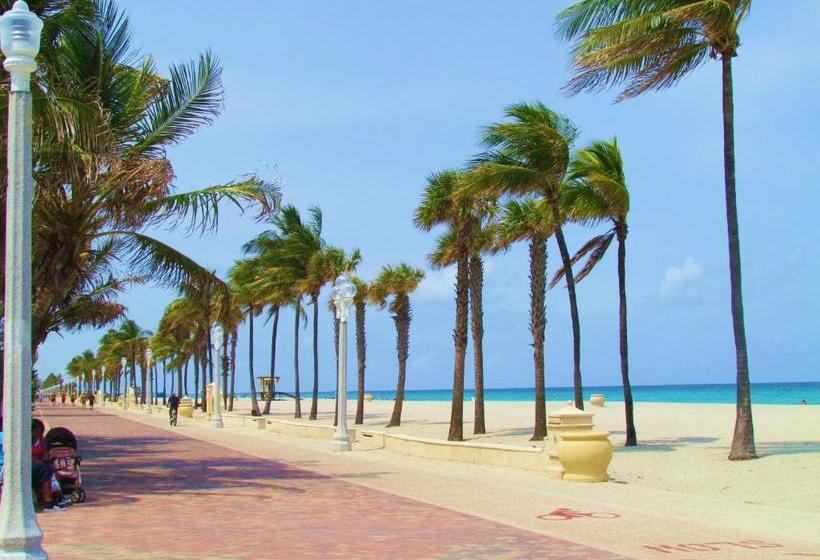 모텔 The Mariner Suites Hollywood