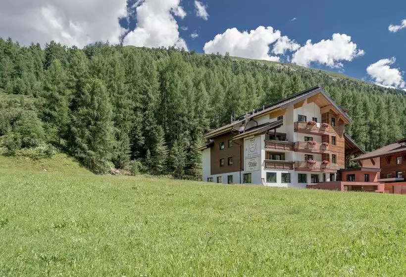 Smarthotel Bergresidenz   Adults Only