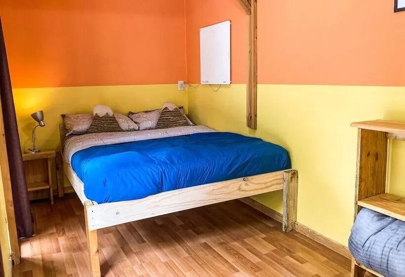 Willhouse Hostel