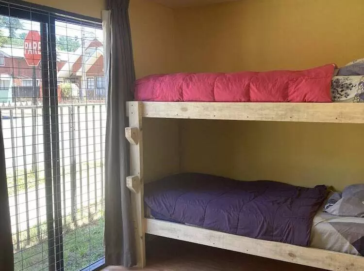 Willhouse Hostel