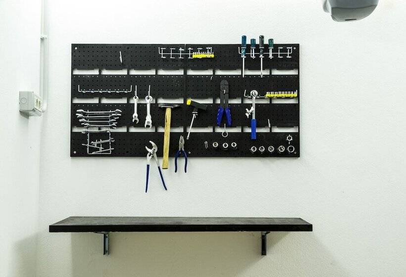مبيت وإفطار B2in Suite & Office