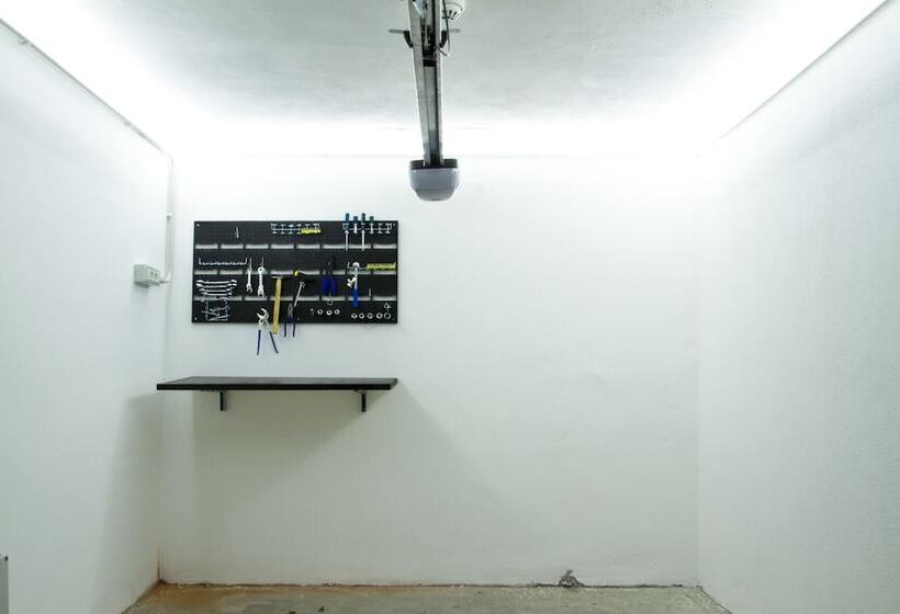 مبيت وإفطار B2in Suite & Office