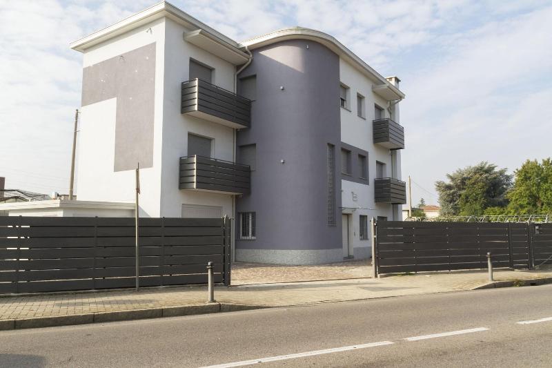 مبيت وإفطار B2in Suite & Office