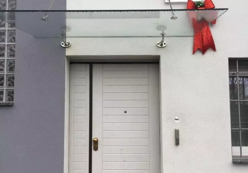 Aamiaismajoitus (B&B) B2in Suite & Office