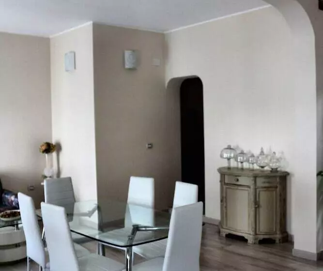 Aamiaismajoitus (B&B) Donna Melina