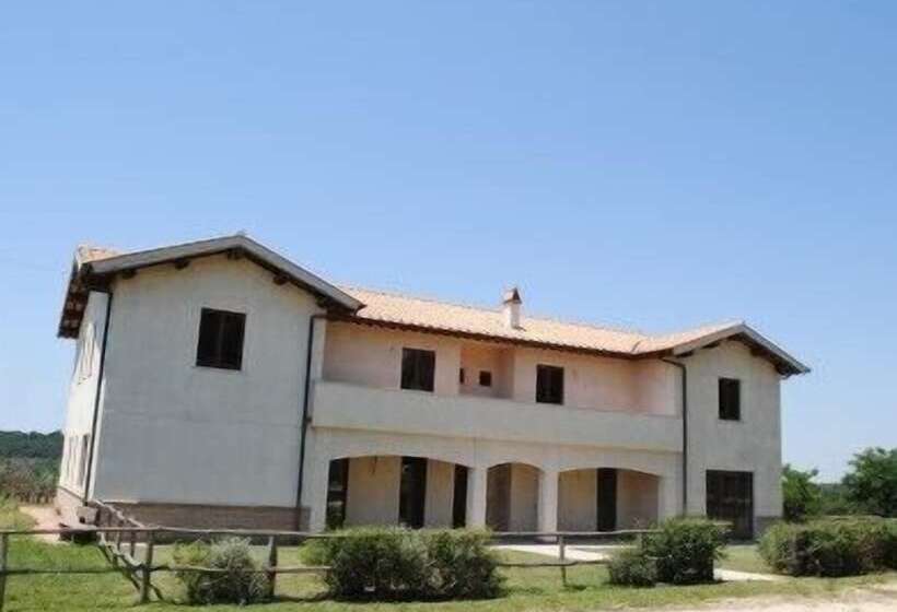 호텔 Relais La Roccaccia Universita Agraria