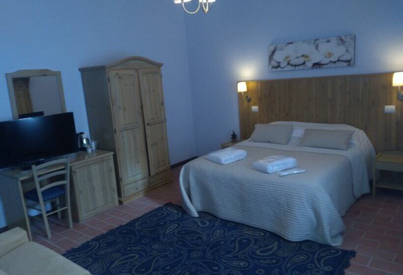 호텔 Relais La Roccaccia Universita Agraria