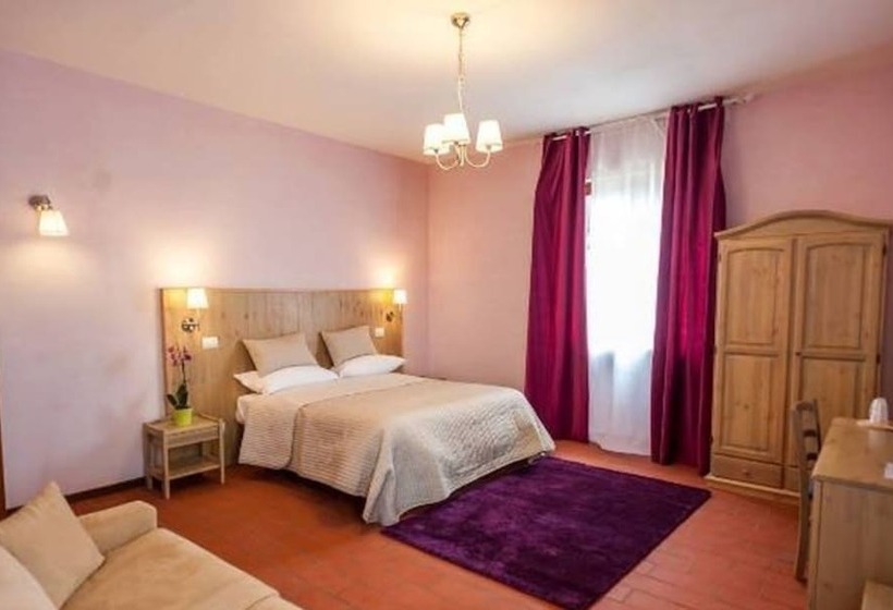 호텔 Relais La Roccaccia Universita Agraria