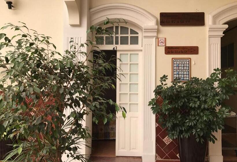 Отель De Los Baños