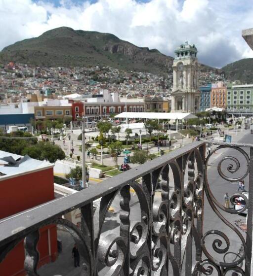 Отель De Los Baños