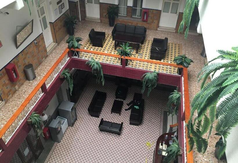 Отель De Los Baños