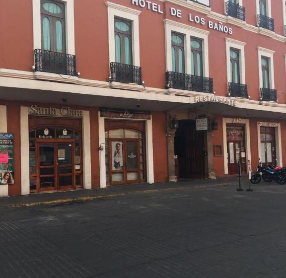 Отель De Los Baños