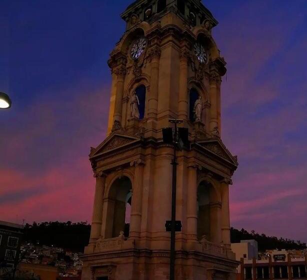 Отель De Los Baños