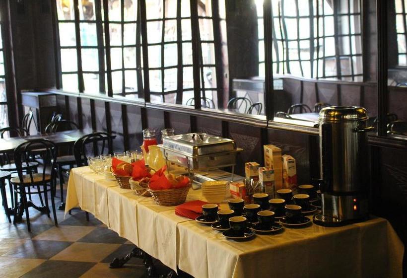 酒店 černý Kůň