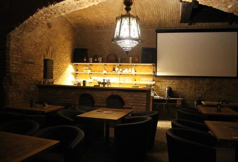 酒店 černý Kůň