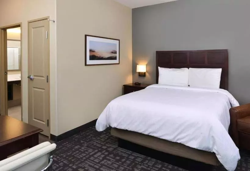 Hotelli Legacy Suites Donaldsonville St. James