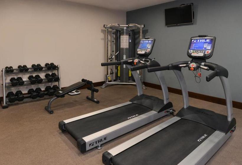 ホテル Legacy Suites Donaldsonville St. James