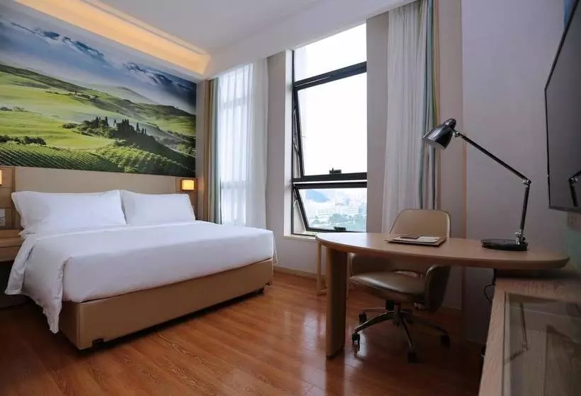 Vienna Best Sleep International Hotel （shenzhen New Airport Branch）