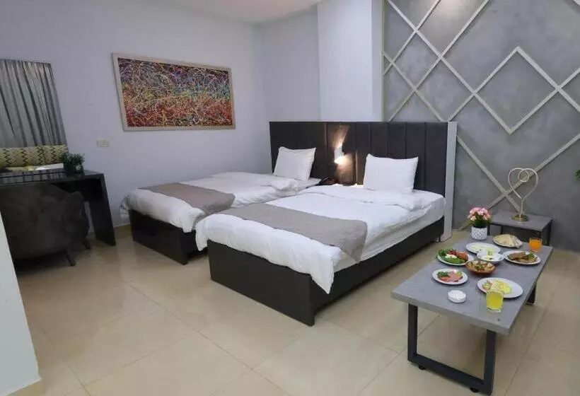 هتل Palm Boutique Suites