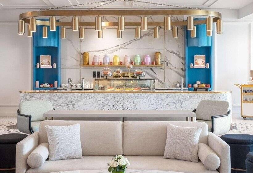 Sofitel Al Hamra Beach Resort