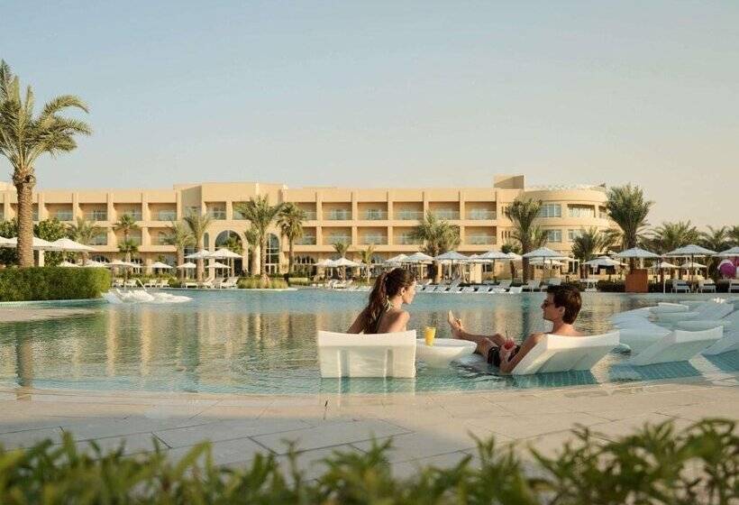 Sofitel Al Hamra Beach Resort