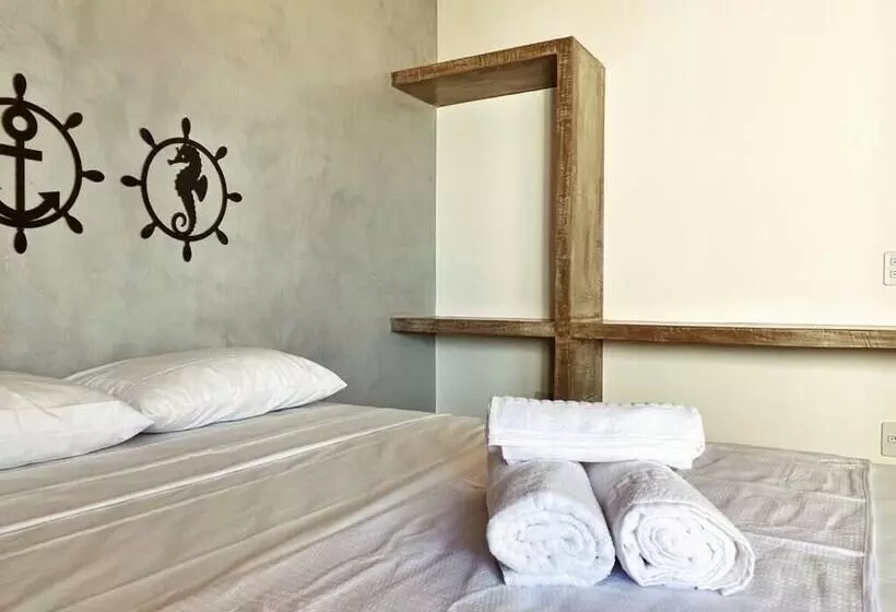 ユースホステル Pousada Primeira Praia Suítes