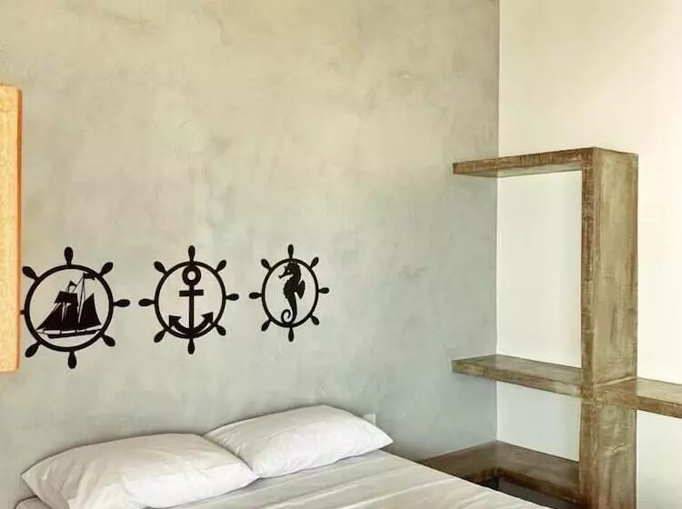 ユースホステル Pousada Primeira Praia Suítes