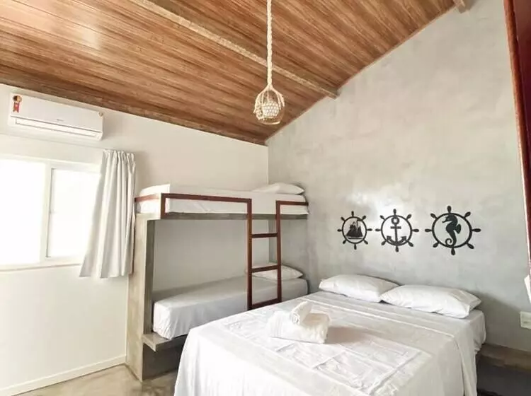 ユースホステル Pousada Primeira Praia Suítes