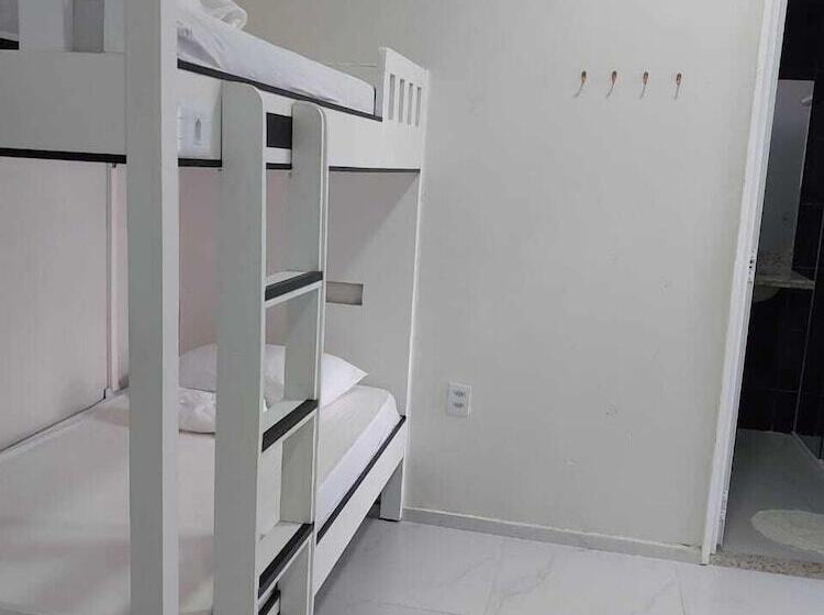 Manero Pousada e Hostel