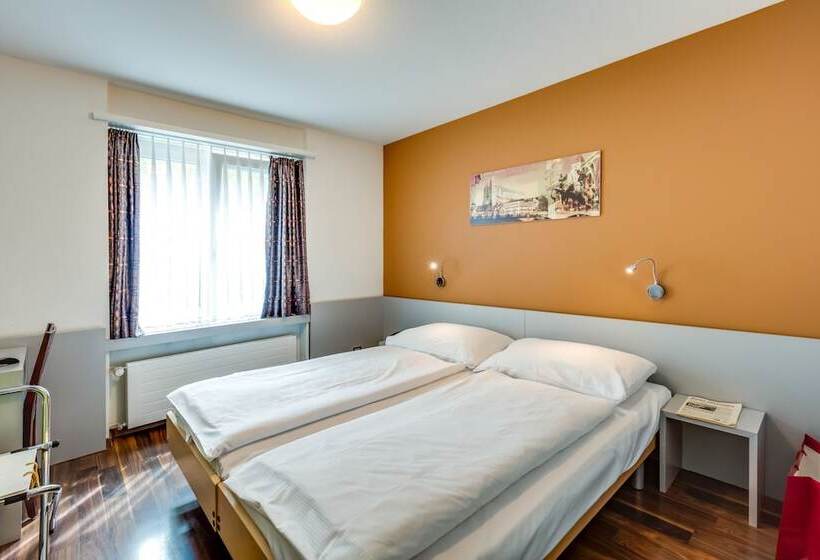 پانسیون Alexander Guesthouse Zurich Old Town