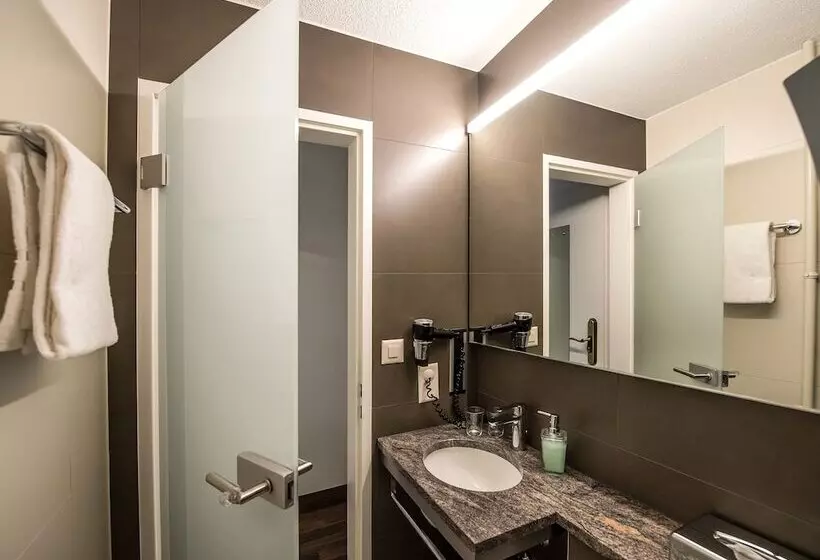 پانسیون Alexander Guesthouse Zurich Old Town