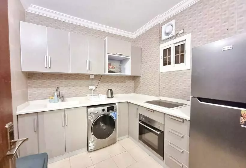 レジデンス Hometel Al Ghamdi