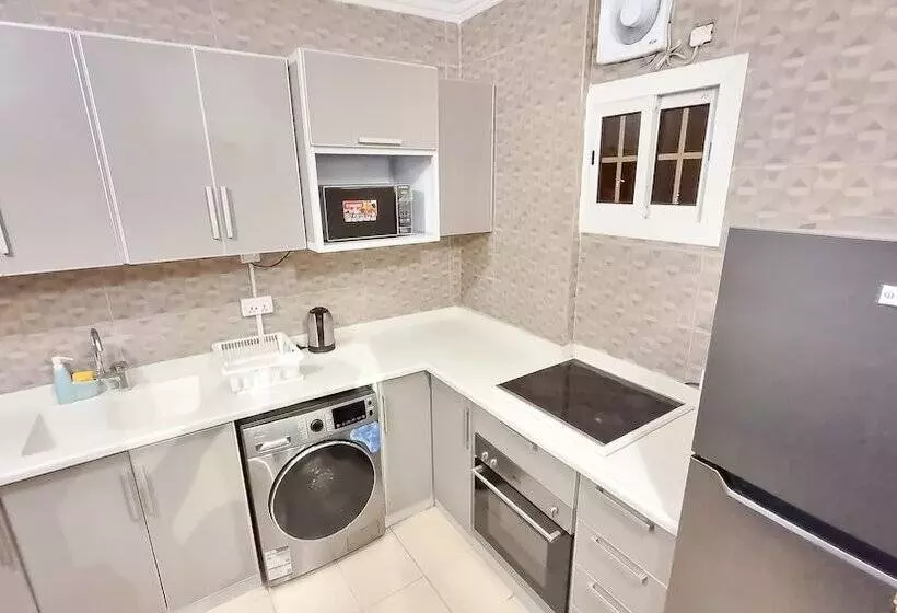 レジデンス Hometel Al Ghamdi