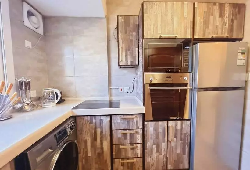 レジデンス Hometel Al Ghamdi