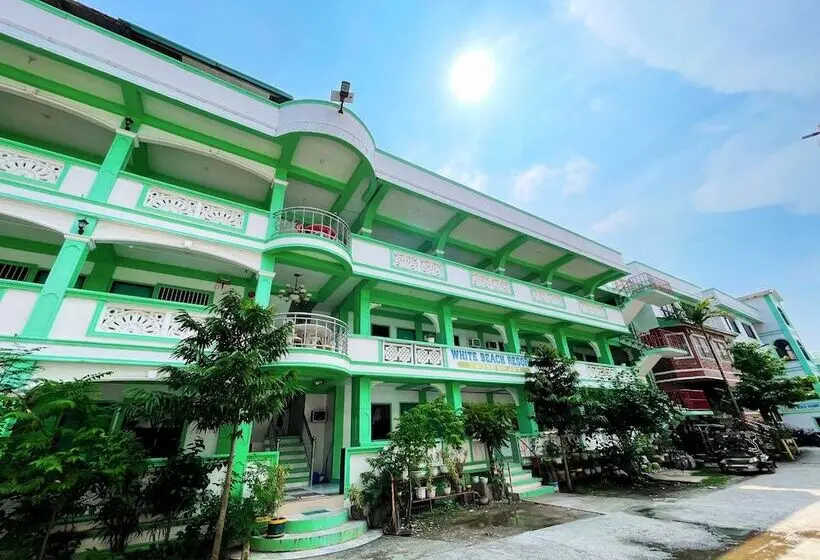 White Beach Resort Puerto Galera Powered By Cocotel	