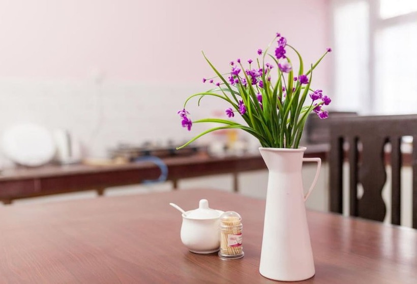 هاستل Living Hope Guest House