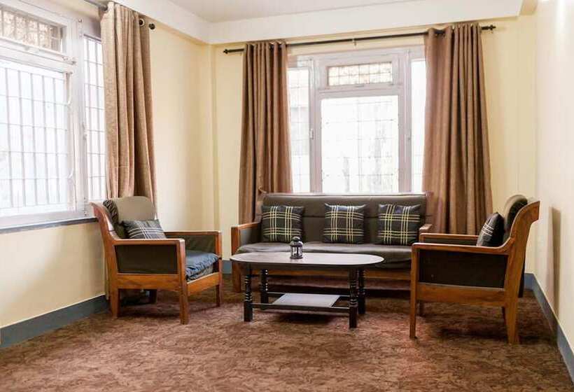 هاستل Living Hope Guest House