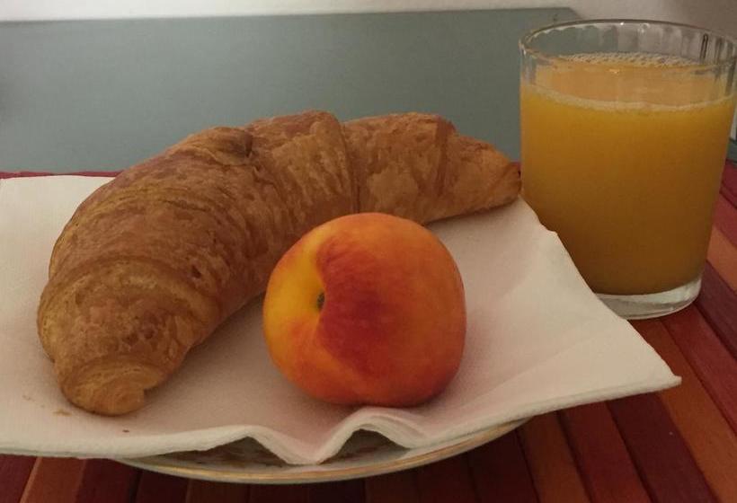 Bed and Breakfast Le Suites Al Lago